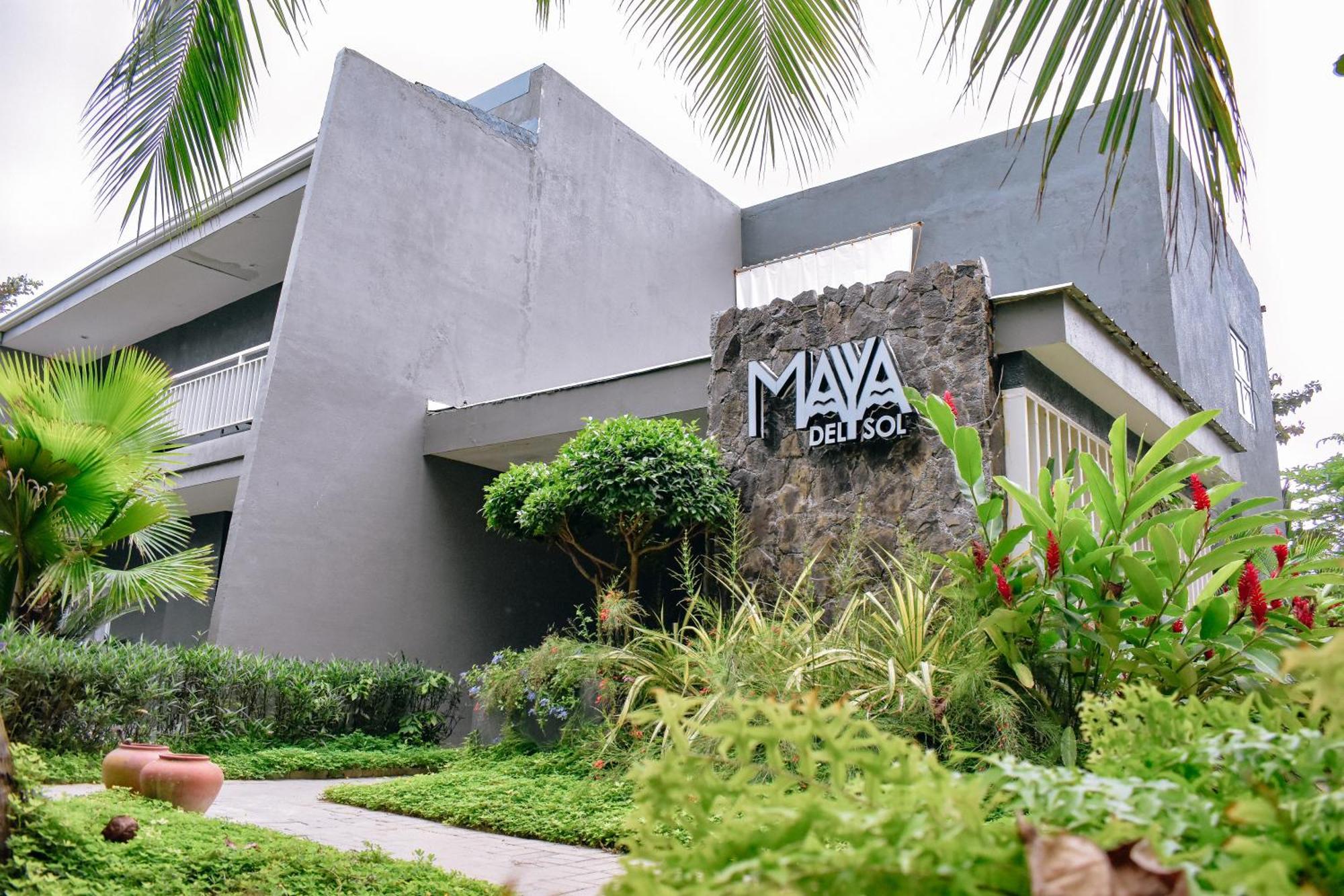 Golden Sands Destination Resorts Daanbantayan Esterno foto