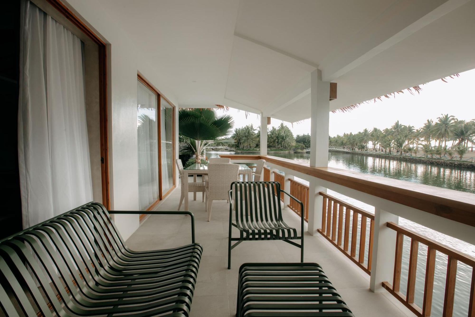 Golden Sands Destination Resorts Daanbantayan Esterno foto