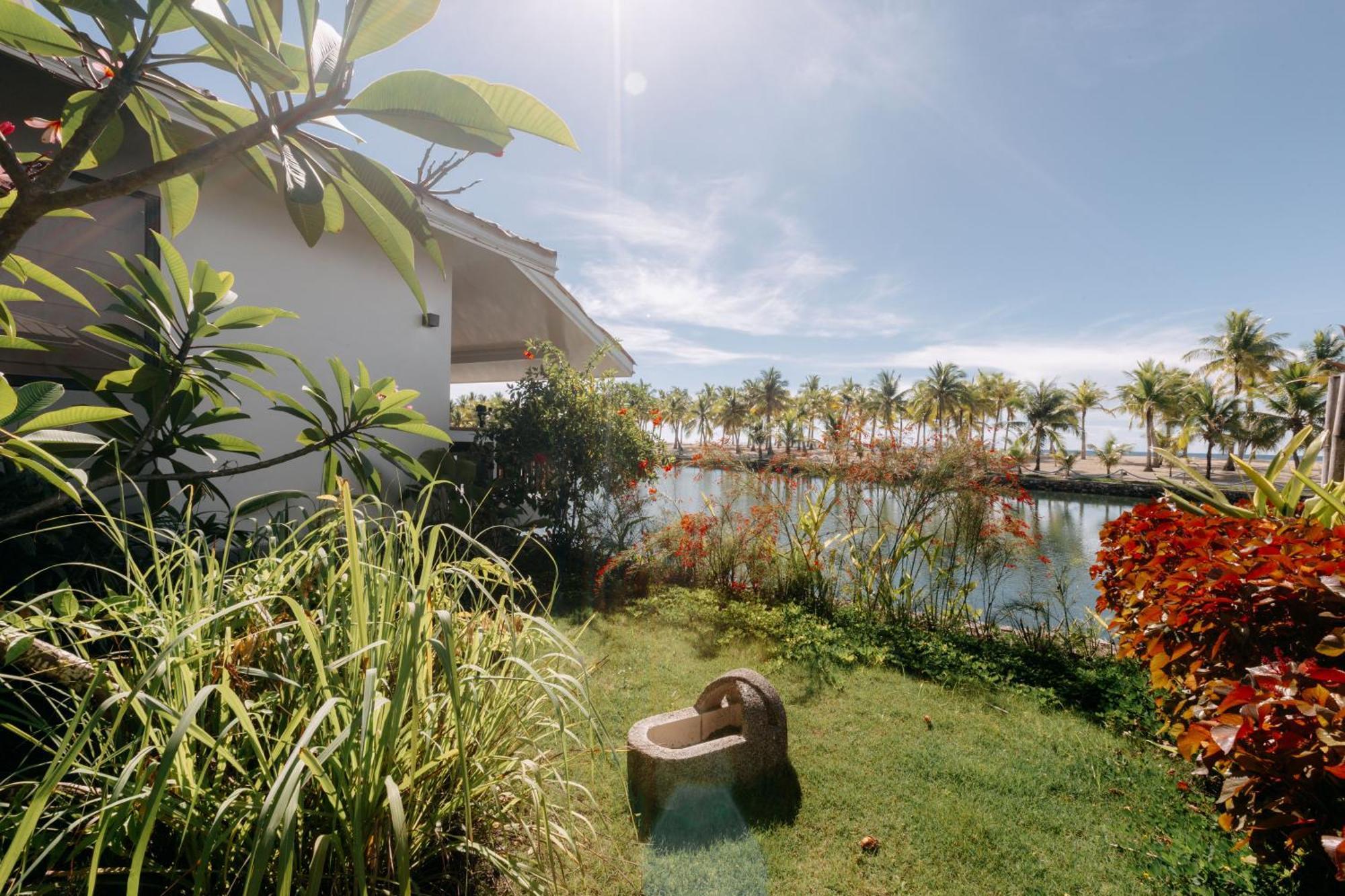 Golden Sands Destination Resorts Daanbantayan Esterno foto